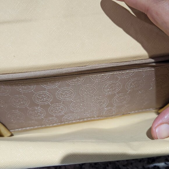 Michael Kors Coral Pink small shoulder purse/Clutch Purse - Picture 7 of 7